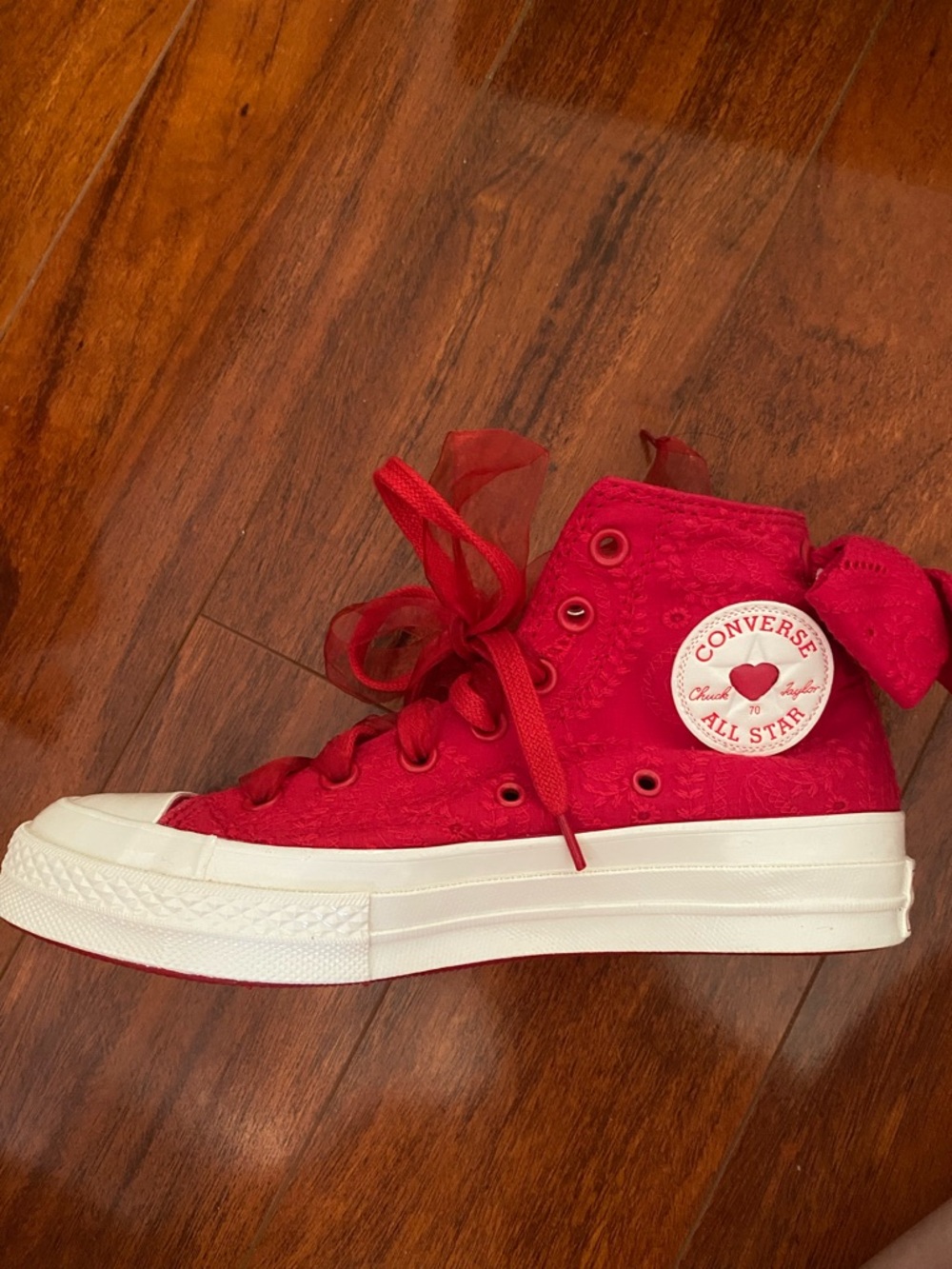 Converse Red High-Top Sneakers with embroidered paisley Lace Bow - Picture 3 of 5